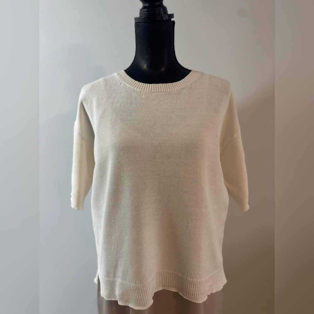 Ann Taylor Women’s Ivory Knit Crew Neck Short Sleeve Top S